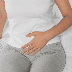 young-woman-suffering-from-cystitis-bed-closeup (1) young-woman-suffering-from-cystitis-bed-closeup (1)